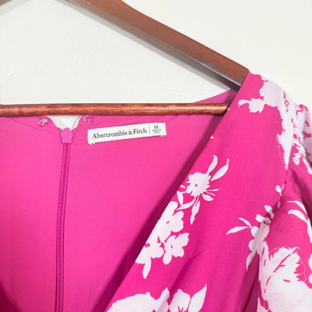 Abercrombie & Fitch Flutter Sleeve Floral Maxi Dress Size Medium Pink White